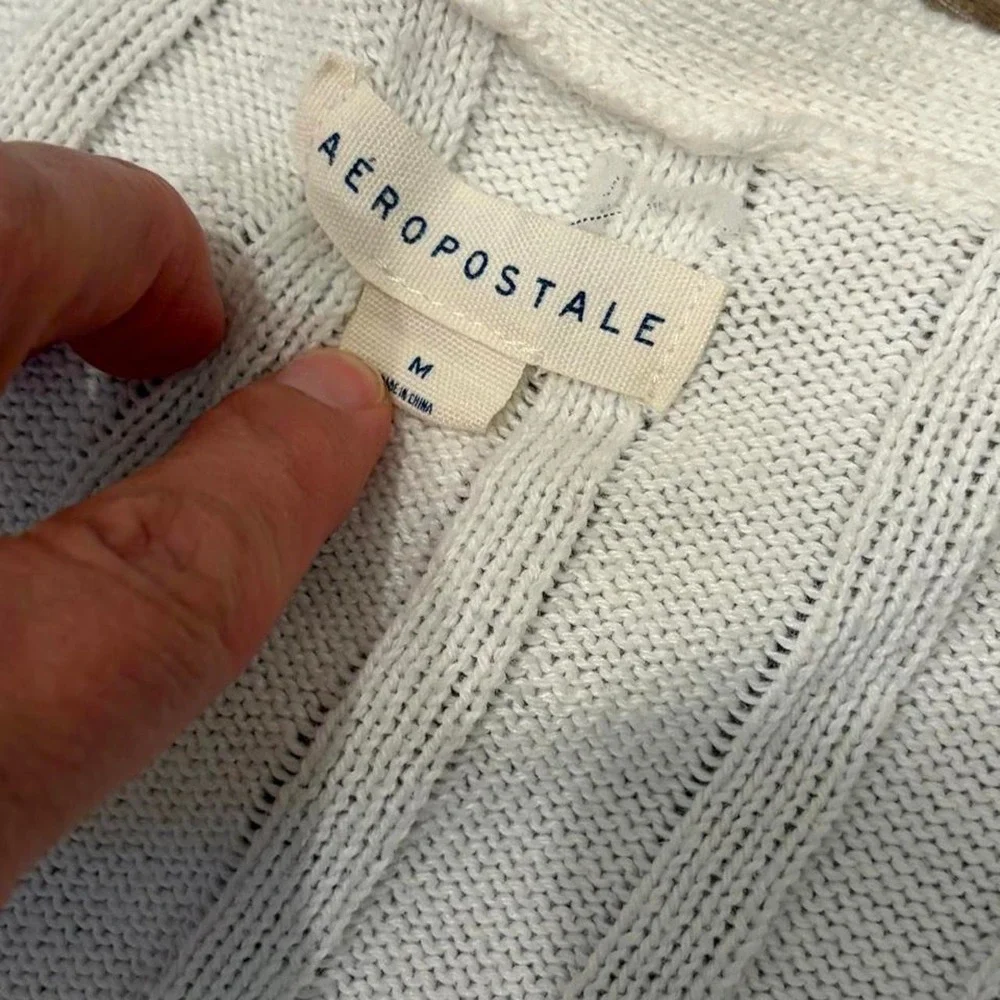 Aeropostale white ribbed knit cardigan in size M